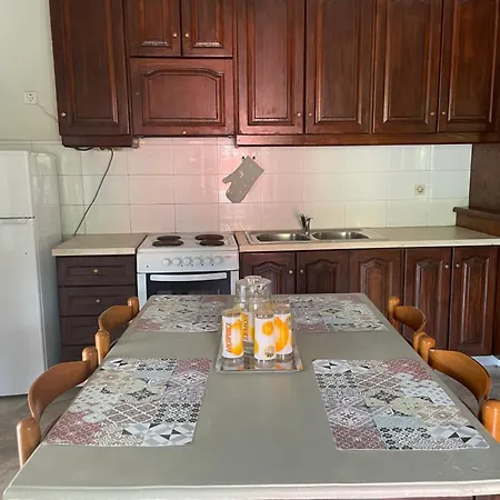 度假居 Thalia House 古维亚