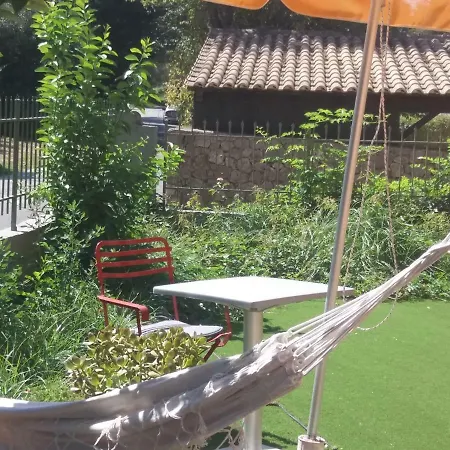 度假居 Thalia House *